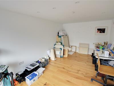 Picture 30